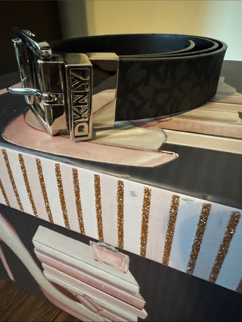 DKNY Black Logo Leather Belt with Silver-Tone Buckle